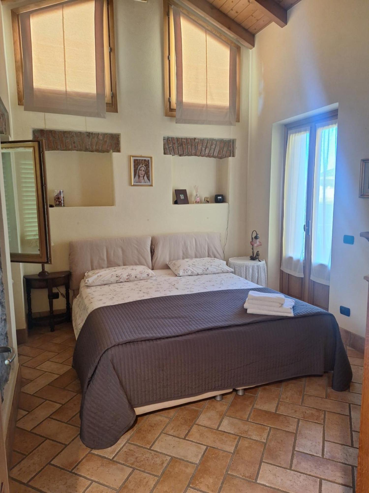 La Dependance Immersa Nel Parco Della Villa Isabella สเตรซา ภายนอก รูปภาพ
